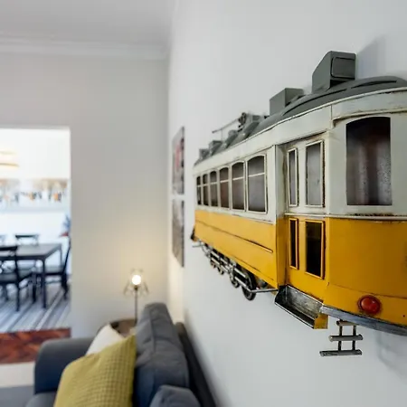 Daire Casa Do Largo Electrico - Cozy And Lovely In The Center Lisboa